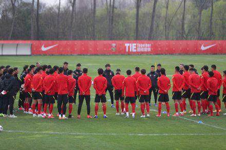 开云官网-津媒：国足攻击手状态越来越好 武磊也需竞争上岗